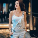 Bintang FTV Terlibat Prostitusi dengan Pengusaha Medan..!! Digrebek Saat Bugil di Hotel..!!