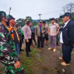 Diterjang Banjir Lahar Dingin Sinabung..!! Bupati Karo Perintahkan Dinas PUPR Bersihkan Lumpur, Batu dan Bongkahan Kayu