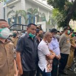 Wakil Ketua DPRD Sumut dan Kapolrestabes Medan “Hujan-hujanan” Temui Demonstran..!!