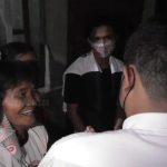 KLEN TENGOK INI LAEE..!! BOBBY “GENTAYANGAN” MALAM-MALAM JEMPUT ASPIRASI WARGA MISKIN..!!