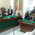 Duhh…Malunyaa..!! Terbukti Punya Utang, Isteri Kombes “KO” di Pengadilan..!!
