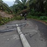 Alam Ngamuk..!! Banjir dan Longsor Hantam Medan-Deli Serdang..!! Rumah Gubernur Sumut Diterjang Air “Bah”..!!