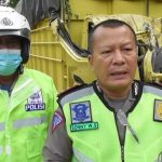 LONGSOR JALAN MEDAN-BERASTAGI MINTA “TUMBAL”..!! SOPIR TRUK TEWAS DITIMPA KAYU..!!
