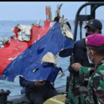 Panglima TNI: Roda dan Badan Pesawat Sriwijaya Air Ditemukan..!!