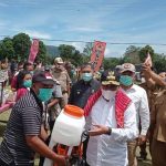Pak Gub Memang Mantull..!! Gubernur Sumut Salurkan Bantuan Pupuk dan Tujuh Sepeda Motor Viar untuk Petani di Karo..!!