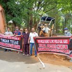 Warga Karo “Turun Gunung” Demo Dinas Kehutanan Sumut: Tangkap Big Bos Perambah Hutan Siosar..!!
