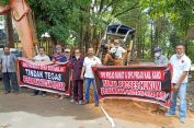 Warga Karo “Turun Gunung” Demo Dinas Kehutanan Sumut: Tangkap Big Bos Perambah Hutan Siosar..!!
