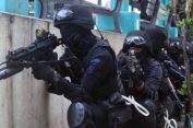 Pemerintah Tetapkan KKB Organisasi Teroris..!! Polri Bahas Pelibatan Densus 88 AT..!!