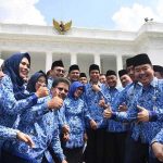 Slow Klen Yaa..!! THR PNS, TNI dan Polri Cair H-10 Lebaran..!!