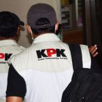 Tiga Rumah Wakil Ketua DPR Digeledah..!! Bukti Suap Penyidik KPK Ditemukan..!!