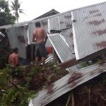 Ngeri Broo..!! Puting Beliung Ngamuk, Belasan Rumah di Bangun Purba Rusak Berat..!!