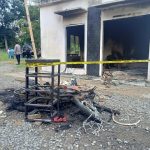 Warga Ngamuk..!! Kantor Polsek Dibakar..!!