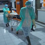 Ngerii..!! Diserbu Pasien Corona, Rumah Sakit di Bandung Penuh..!! Pasien Pingsan karena Lama Menunggu..!!