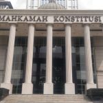 Gugatan Buruh Goll..!! MK Perintahkan Pemerintah Perbaiki UU Cipta Kerja..!!