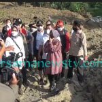 Berkubang Lumpur..!! Mensos Risma Temui Korban Longsor Sibolangit, Janji Beri Bantuan ke Warga..!!