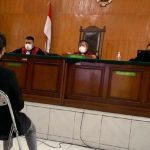 Alamakk…Ngeri Kali Bahh..!! Istri Repeti Suami Pemabuk Malah Dituntut 1 Tahun Penjara..!!