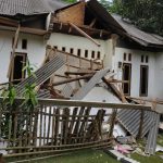 Dihantam Gempa..!! 1100 Bangunan Rusak..!!