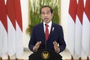 Woiii…Guru…Klen Dengar Nihh..!! Jokowi Larang Sekolah Minta Ortu Murid Tandatangani Surat Bersedia Tanggung Resiko Vaksinasi..!!