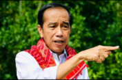 Presiden Jokowi ke Pemda: Pusatkan Vaksinasi Booster di Pasar dan Pertokoan..!!