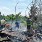 Duhh..!! Rumah Anak Mandala Terbakar..!! Ibu dan Dua Anaknya Tewas Berpelukan di Kamar Mandi..!!