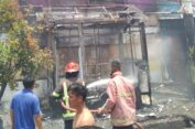 Medan Geger..!! Pos Polisi Kampung Lalang Ludes Dibakar..!!