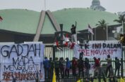 Batal Demo Istana..!! BEM SI akan “Geruduk” DPR 11 April..!!