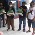 Bukan Sok Paten Lae..!! Wartawan Polsek Deli Tua “Tebar” 50 Paket Sembako untuk Anak Yatim Piatu..!!