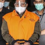 Terima Suap..!! Mantan Walikota Tanjungbalai Divonis 4 Tahun Penjara..!!
