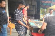 Gerebek Judi Ala Polsek Deli Tua: Mesin Judi Diangkati, Bosnya “Dibiari”..!! Barbut “Hilang” Dua Unit..!!