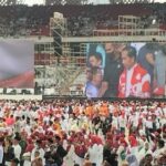 Massa “Menyemut” di GBK..!! Relawan Nusantara Bersatu Deklarasi Manut Jokowi 2024..!!