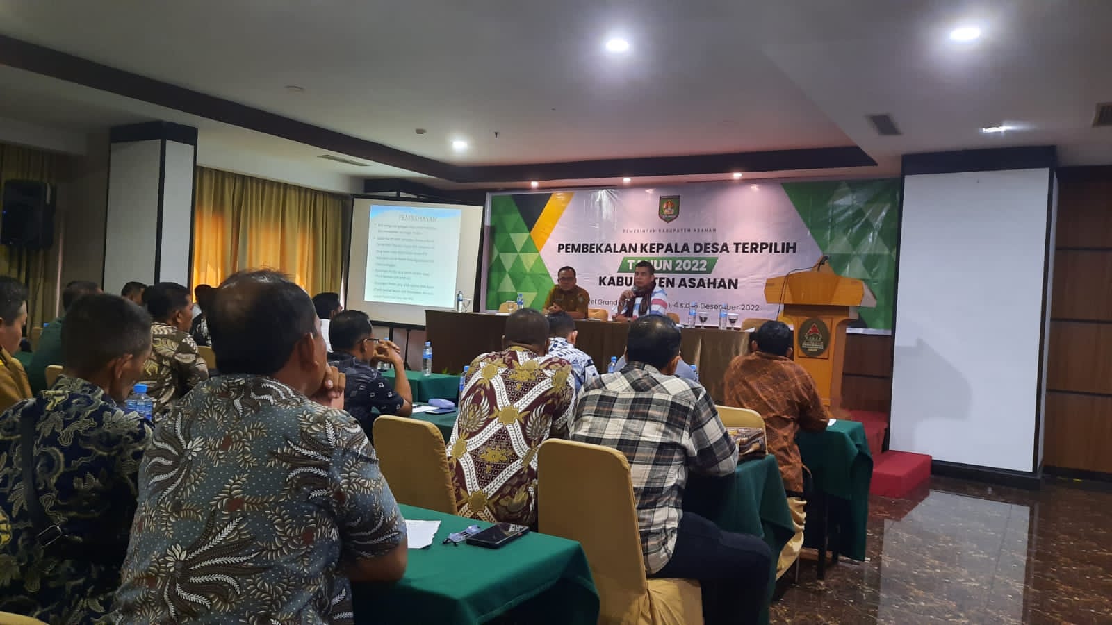 Kek Gini Baru Paten Laee..!! Anggota DPR Hinca Pandjaitan Ajak Kades se Asahan Perang Lawan Narkoba..!!