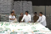 Presiden Jokowi Memang Paten Broo..!! 21,3 Juta Keluarga Miskin di Indonesia Dikirim Bantuan Pangan..!!