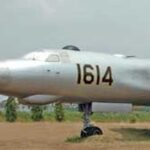 Damanik Kok Dilawan..!! Bermanuver, Pesawat Pengebom AURI Lolos dari Kejaran Jet Inggris..!!