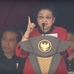 Mega di Puncak Bulan Bung Karno: Tuhan Bersemayam di Gubuk Si Miskin..!!