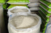 Gawat Broo..!! Harga Beras “Menggila” Tembus Rp 28 Ribu Per Kg, Siap-siap Makan Ubi..!!