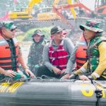 Woii…Anak Medann…Kelen Dengar Nihh..!! Buang Sampah ke Sungai Penjara Tiga Bulan atau Denda Rp 10 Juta..!!