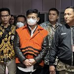 Eks Menteri Pertanian Ditahan KPK..!! Miliaran Rupiah Uang Terduga Hasil Korupsi Mengalir ke Partai Nasdem..!!