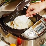 Horee..!! Tahun Ini Pemerintah Bagi-bagi Rice Cooker Gratis ke Masyarakat..!! Ini Syaratnya..!!