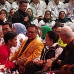 Undian Nomor Urut Capres-Cawapres..!! Gibran, Kaesang dan Prabowo Cium Tangan Megawati..!!