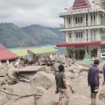 Bahh..!! Banjir Batu Sebesar Becak di Humbahas Akibat Penebangan Ilegal Hutan Lindung yang Dibekingi Aparat Hukum..!!