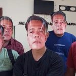 Pakai Topeng Mirip Kopda M di Sidang..!! Simpatisan: Semoga Bang Godol Dibebaskan Hakim..!!