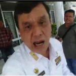 Mirip Kerasukan..!! Anak Buah Diperiksa Bawaslu, Kepala Inspektorat Deli Serdang Ngamuk Rampas Kamera Wartawan..!!