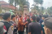 Gaspol Ketuaa..!! Sampaikan 7 Tuntutan, Mahasiswa Ancam Walikota Tebing Tinggi..!!