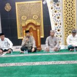 Sholat Berjemaah di Bulan Suci Ramadhan..!! Kapolsek Patumbak: Jauhi “Pekat”, Mari Bahu Membahu Kita “Ganyang” Judi dan Narkoba..!!