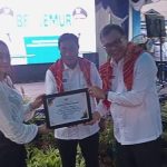 Bangun Air Bersih untuk Masyarakat..!! PT Key Key Cahaya Gemilang dan CV Sagor Diganjar Piagam dari Bupati Deli Serdang..!!