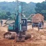 Gawatt..!! Tambang Ilegal Perusak Lingkungan Keruk Isi Perut Bumi di Atas Jembatan Sungai Basah Deli Serdang, Jangan Tanya Polisi di Mana..!!