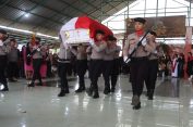 Selamat Jalan Pak Poll..!! Polres Tanah Karo Berduka, Wakapolres Pimpin Pemakaman Aiptu Antoni Ginting..!!
