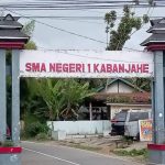 Kasus Dugaan Korupsi..!! Kasek SMAN 1 Kabanjahe dan Kacabdisdik Wilayah IV Kompak “Tutup Mulut”, Somasi Warga tak “Diterge”..!!