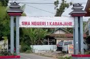 Kasus Dugaan Korupsi..!! Kasek SMAN 1 Kabanjahe dan Kacabdisdik Wilayah IV Kompak “Tutup Mulut”, Somasi Warga tak “Diterge”..!!