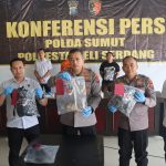 Mabuk Tuak Lalu Sok Hebat..!! Orang Melintas Tewas Dilempar Batu, Anak Bangun Sari Baru “Tidur” di Sel Polresta Deli Serdang..!!